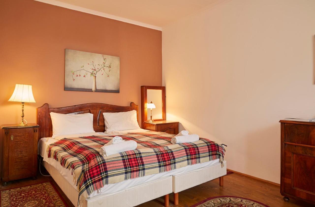 Bed and Breakfast Preselo Pinceszet Es Vendeghaz Ердобеньє Екстер'єр фото