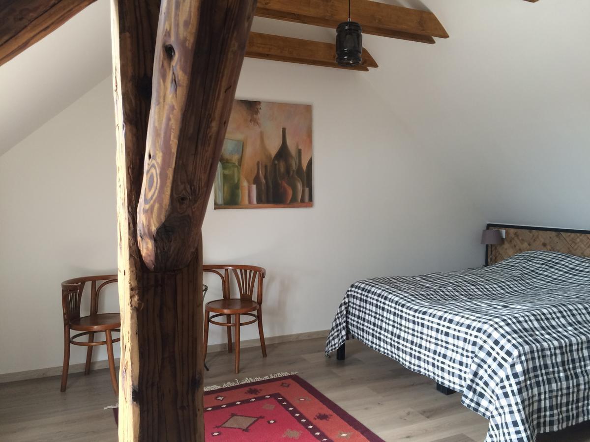 Bed and Breakfast Preselo Pinceszet Es Vendeghaz Ердобеньє Екстер'єр фото